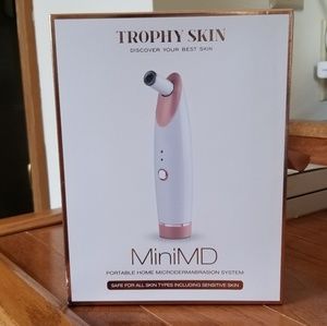 Trophy Skin MiniMD microdermabrasion